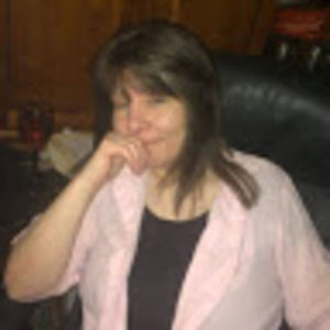 Meet your Posher, Nicole r.